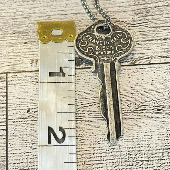VTG Vintage Stainless Steel Francis Keil & Son New York 2” Key On 24” Chain - Picture 7 of 7